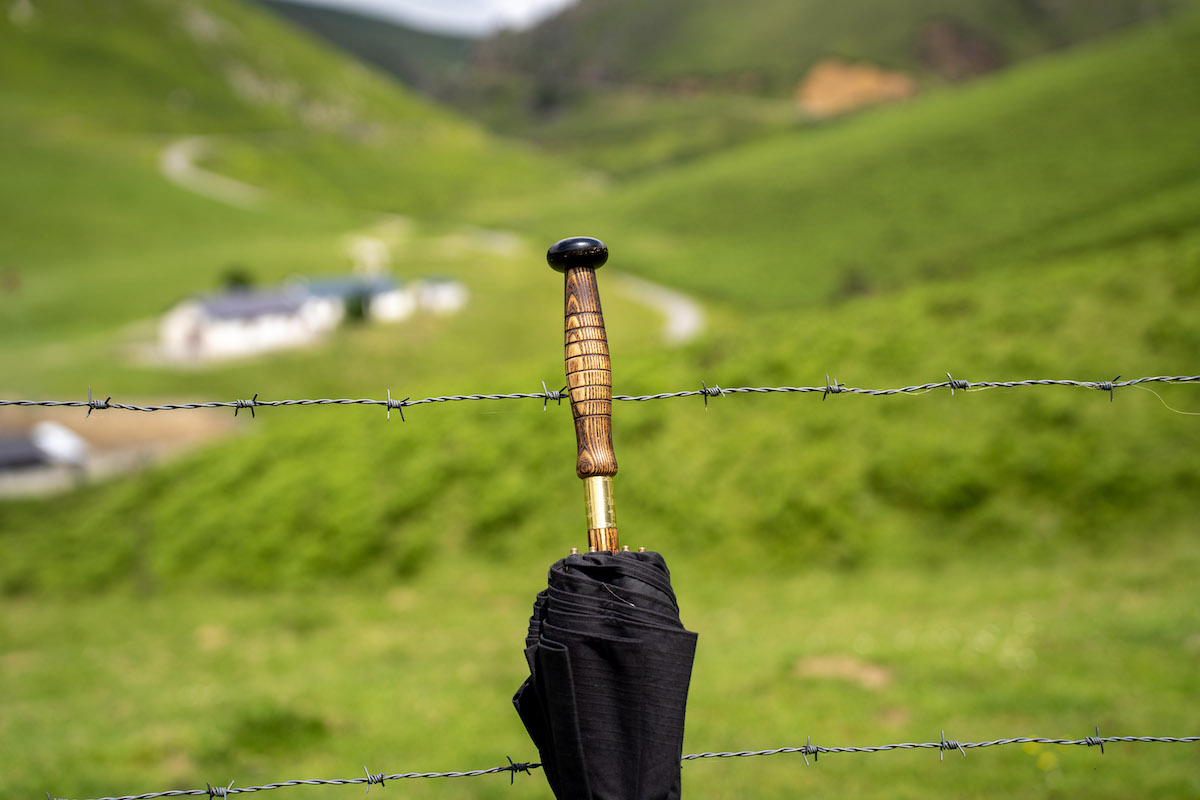 LE PARAPLUIE DU BERGER BASQUE REALISÉ PAR TALAIA LE PARAPLUIE DU BERGER BASQUE REALISÉ PAR TALAIA